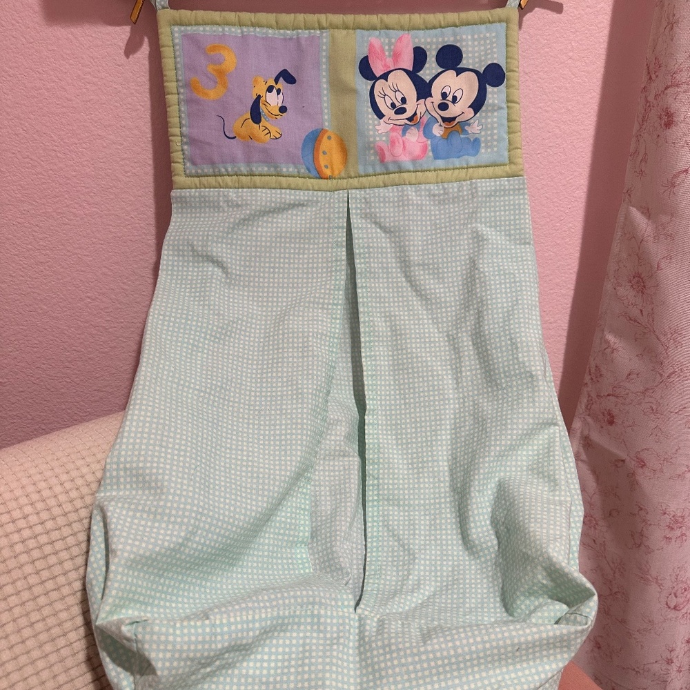 Vintage 2002 Baby Minnie Mickey Pluto Hanging Diaper Stacker Holder Green Check